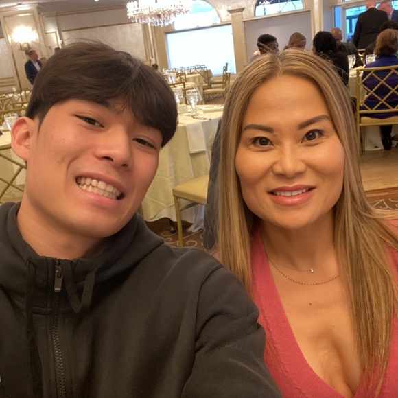 LIKE TO BE NOTIFIED WHEN I GO LIVE❣️ - Picture 3 of 6